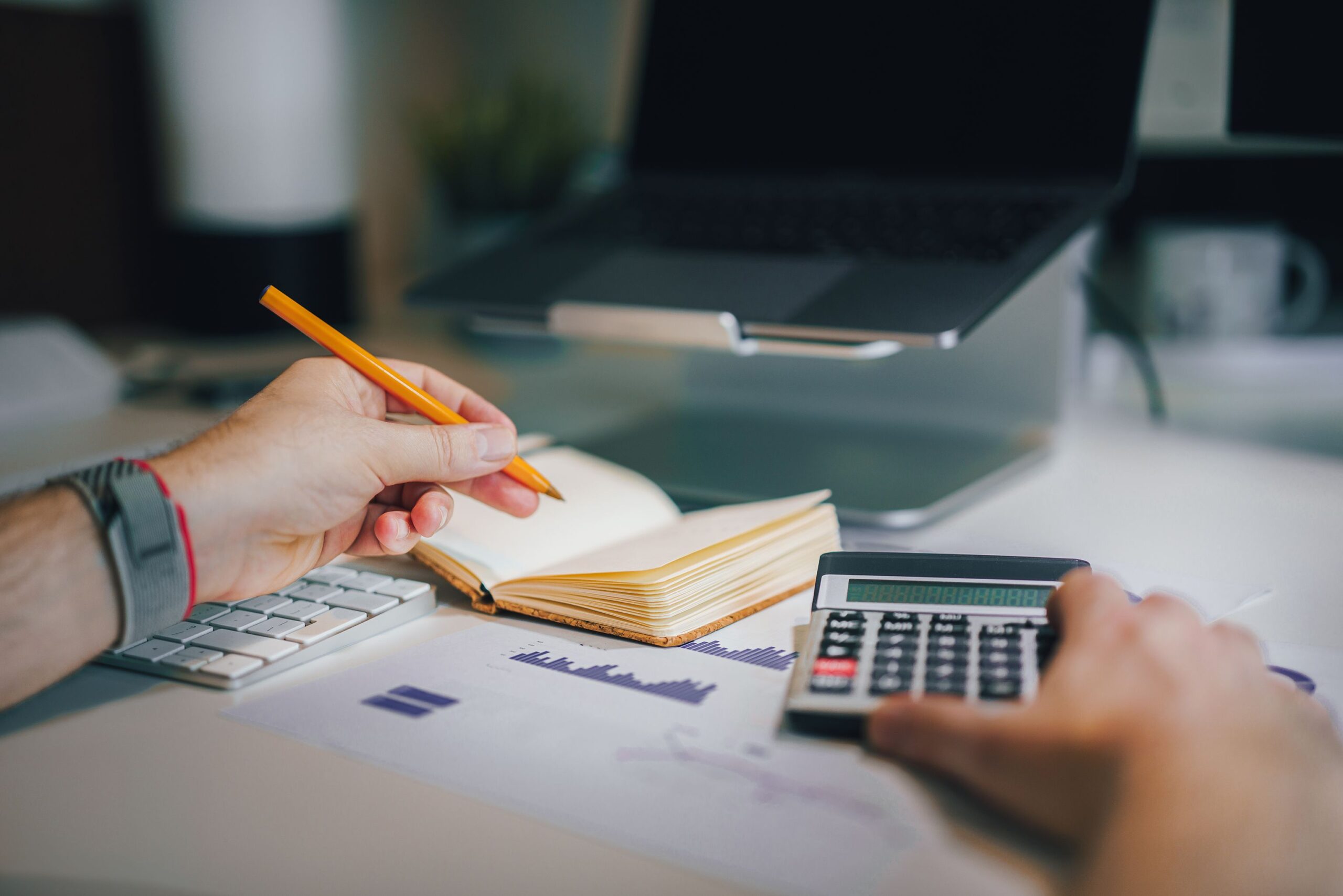 Cross-border tax paperwork and forms for claiming double taxation treaty relief between Spain, the US, and the UK