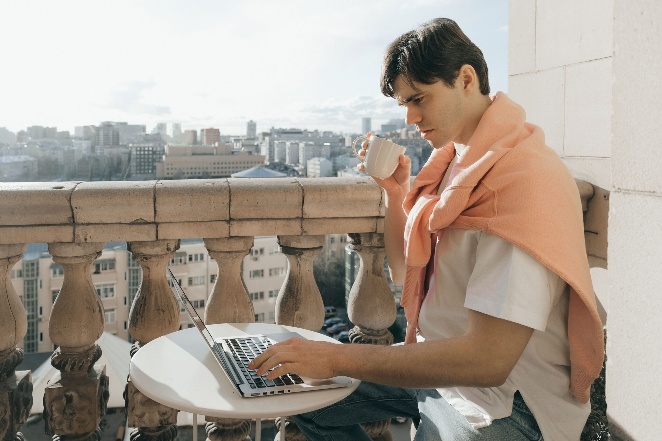 Remote worker in Spain representing digital nomad taxation and the Beckham Law regime