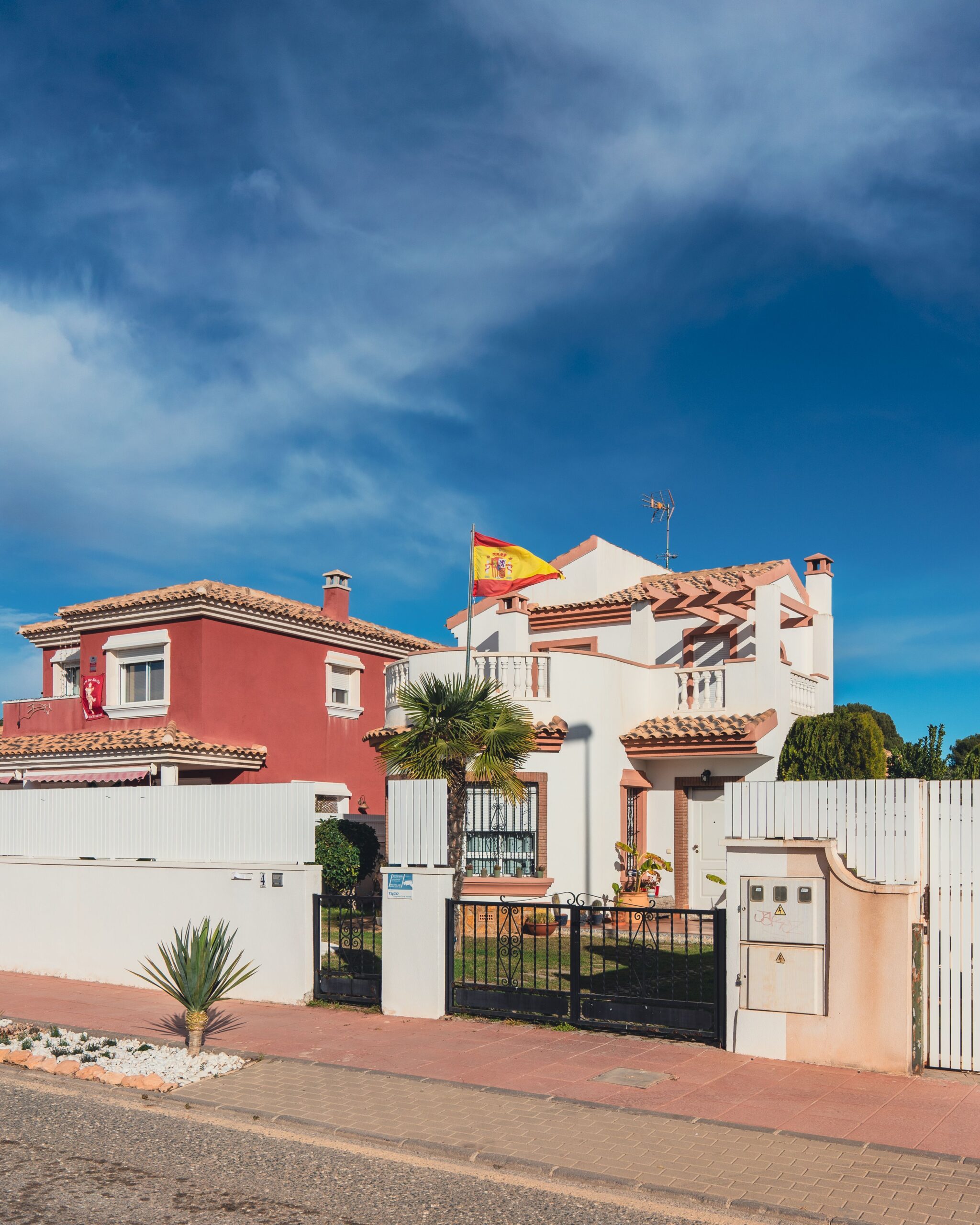Selling Property in Spain as a Non-Resident 2026: The 3% Retention, Capital Gains, and How to Claim Your Refund